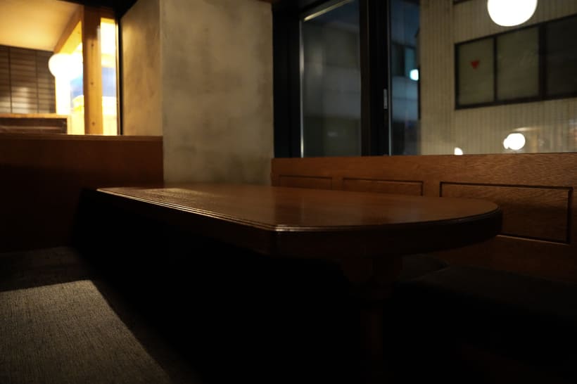 上の山本 小上がりのボックス席